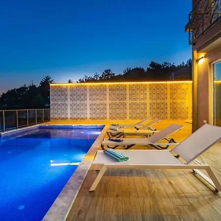 La Celine- Xlarge Complete Privacy In Nature, Pool With Wondeful View Villa